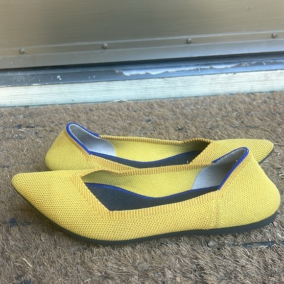 Rothy's the Point Flats Marigold Yellow Size 6 - Picture 7 of 10